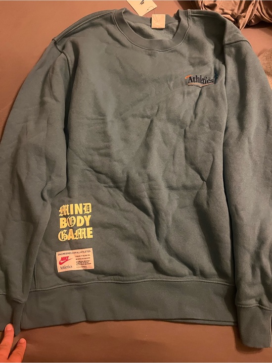Nike Other - Nike Athletics Teal Crewneck Sweatshirt - Mind Body Game NWT